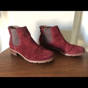 Söfft Bordeaux Sherwood Suede Chelsea Boot